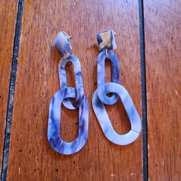 Molly Green Sea of Blue Earrings Blue & White Acrylic Ocean Inspired - Picture 5 of 5